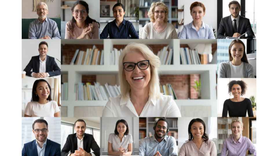 online-business-from-scratch-customer-engagement